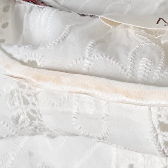 Nurture by westbound white eyelet sleeveless top cotton Large NWT - Picture 8 of 8